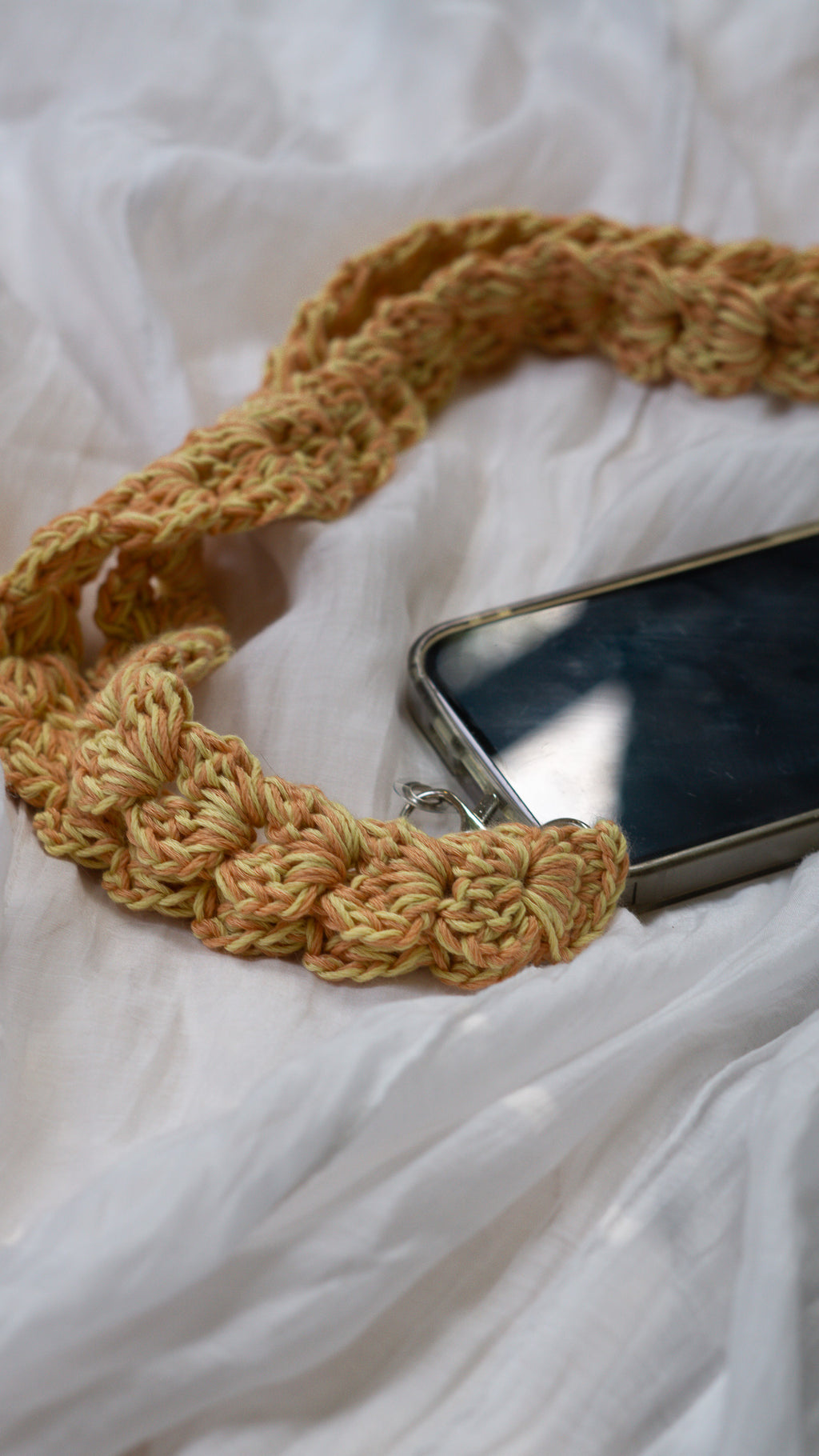 Lanière de téléphone bandoulière bicolore Valoche Studio